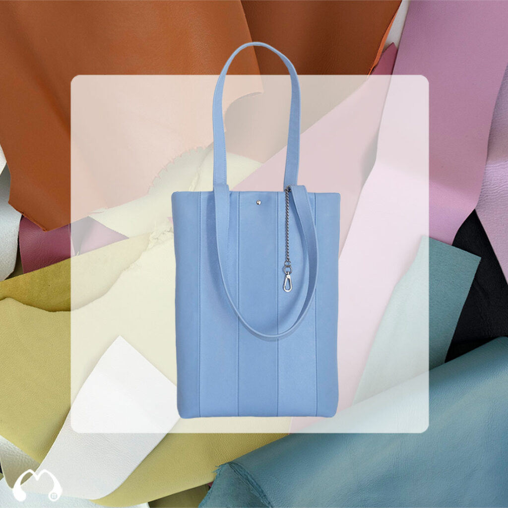 Tote bag 5 rayures en cuir veau agneau coloris bleu dragée