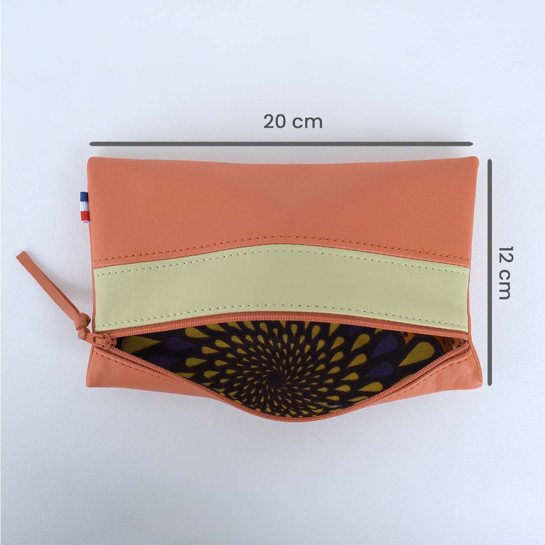 Pochette en cuir d'agneau coloris citrouille concombre