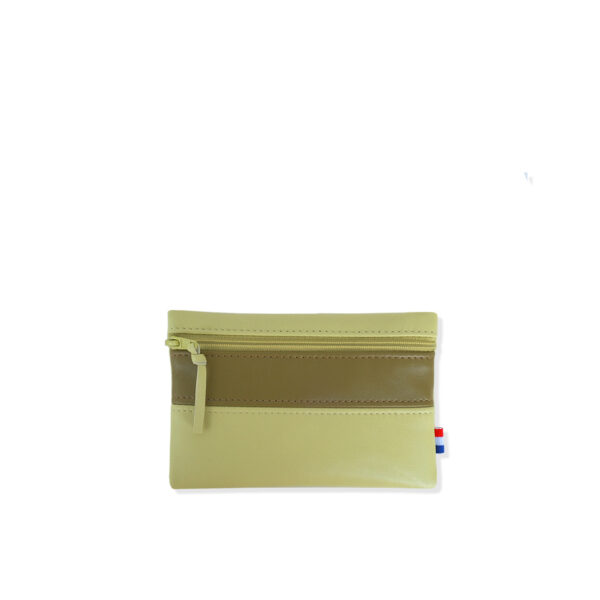 Pochette en cuir d'agneau coloris concombre olive