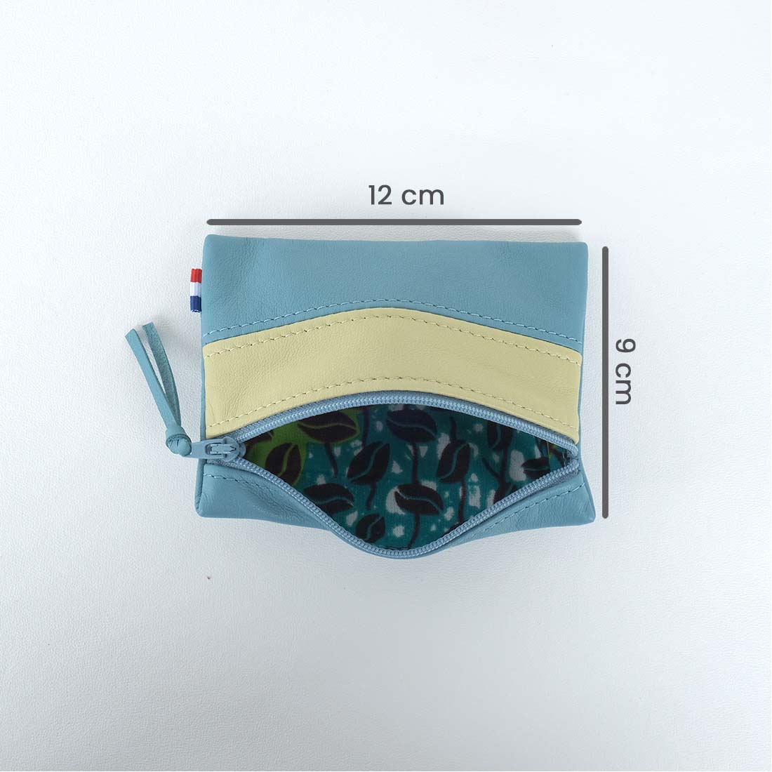 Pochette en cuir d'agneau coloris courge bleue concombre