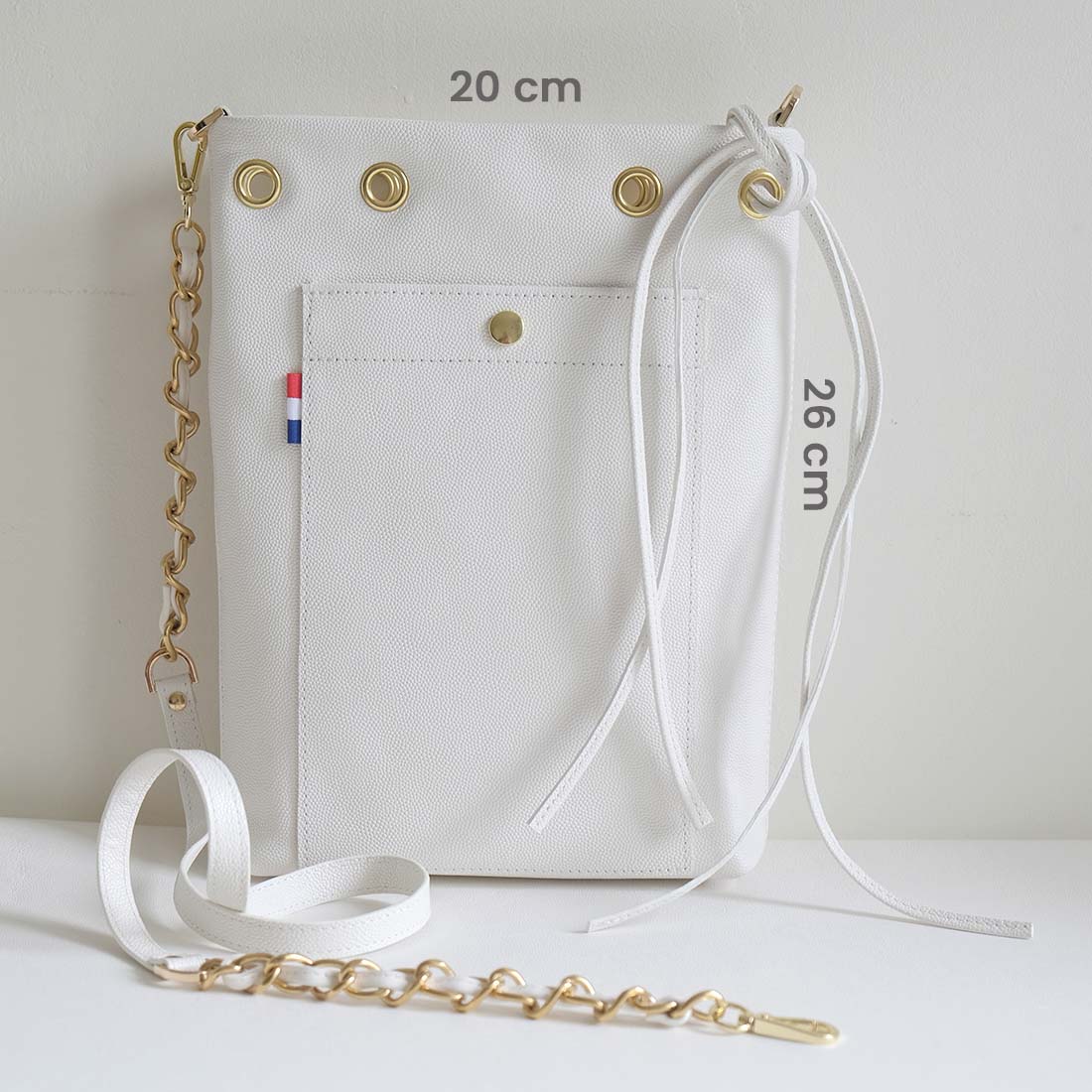 Mini tote bag en cuir de veau grainé coloris blanc meringue