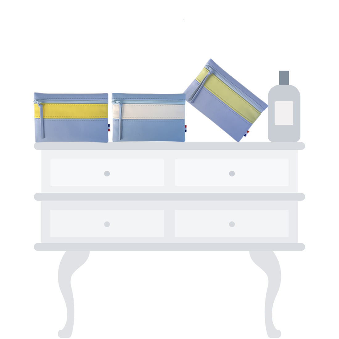 Pochette rectangulaire taille midi en cuir d'agneau coloris bleu dragée