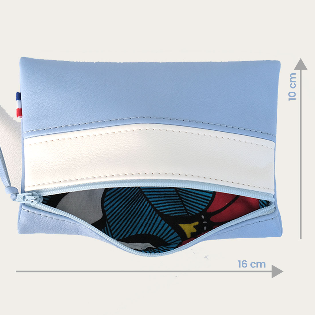 Pochette zippée rectangulaire en cuir d'agneau format midi coloris bleu ciel blanc