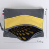 Pochette zippée rectangulaire en cuir d'agneau format mini bicolore gris ardoise jaune citron